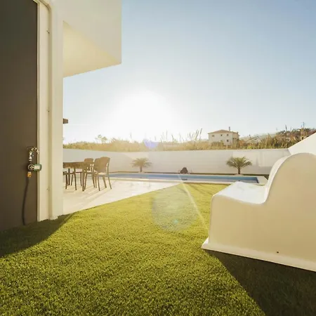 Deluxe - By Sch Villa